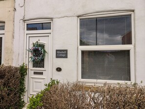 Cottage | Exterior detail - Bluebell Cottage (Selby)