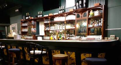 Beautiful 3-bed Apartment in Swansea