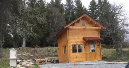 Chalet neuf au calme idéal pour découvrir l'ardéche et la haute loire