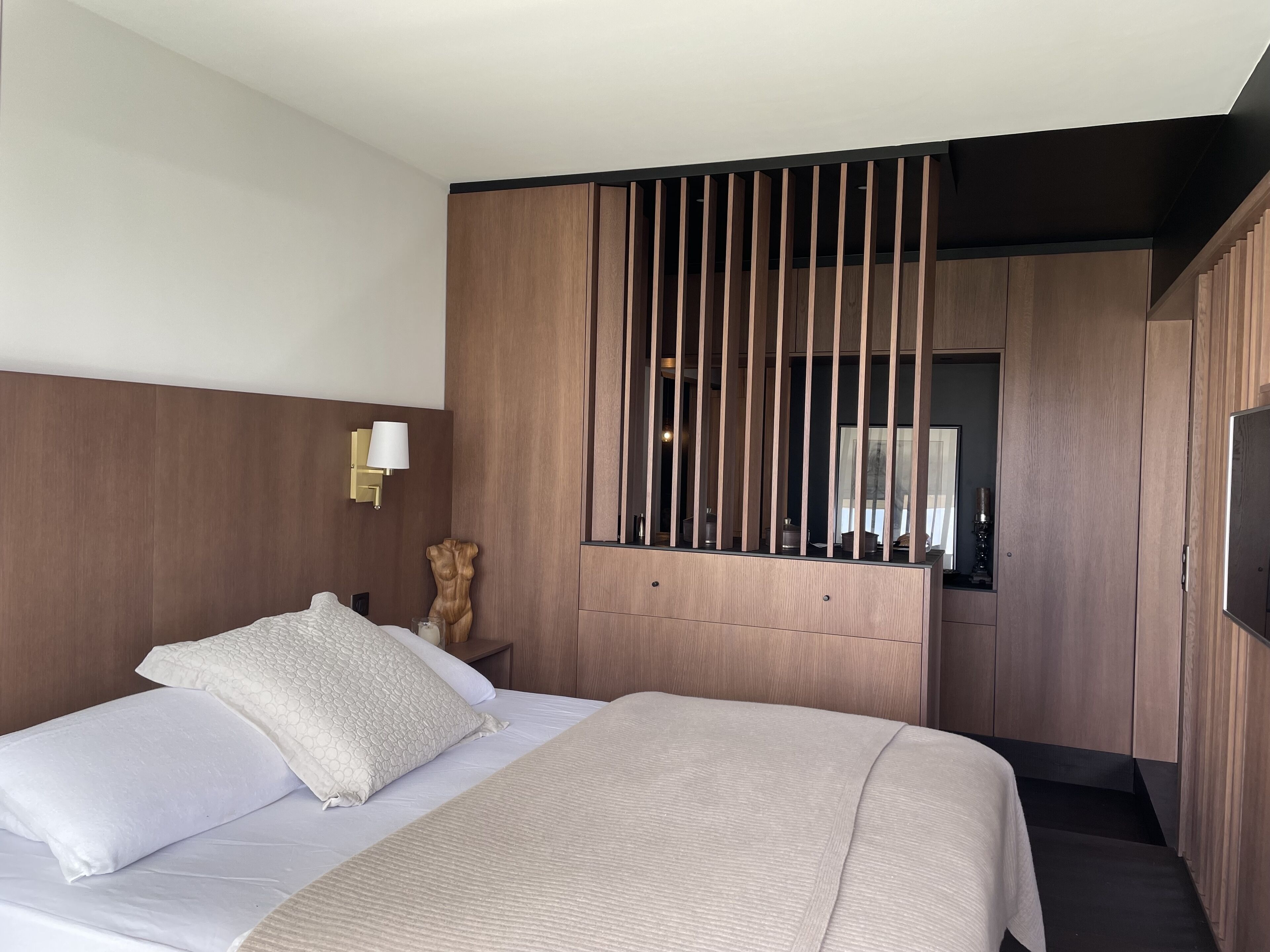 T2 beach center on foot 42 m2, 4 *<br> SWIMMING POOL, PARKING, TERRACE SEA / GOLF VIEW