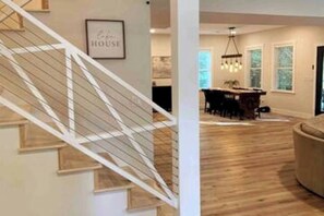 Interior - Luxe Lake Barndo w/ 2 King Suites! Hot Tub, Fire Pit, 1/8 mile to boat ramp! (Monticello)