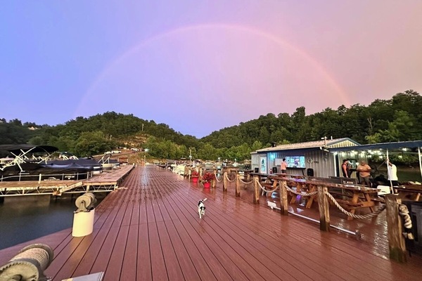 Enceinte de lâhĂ©bergement