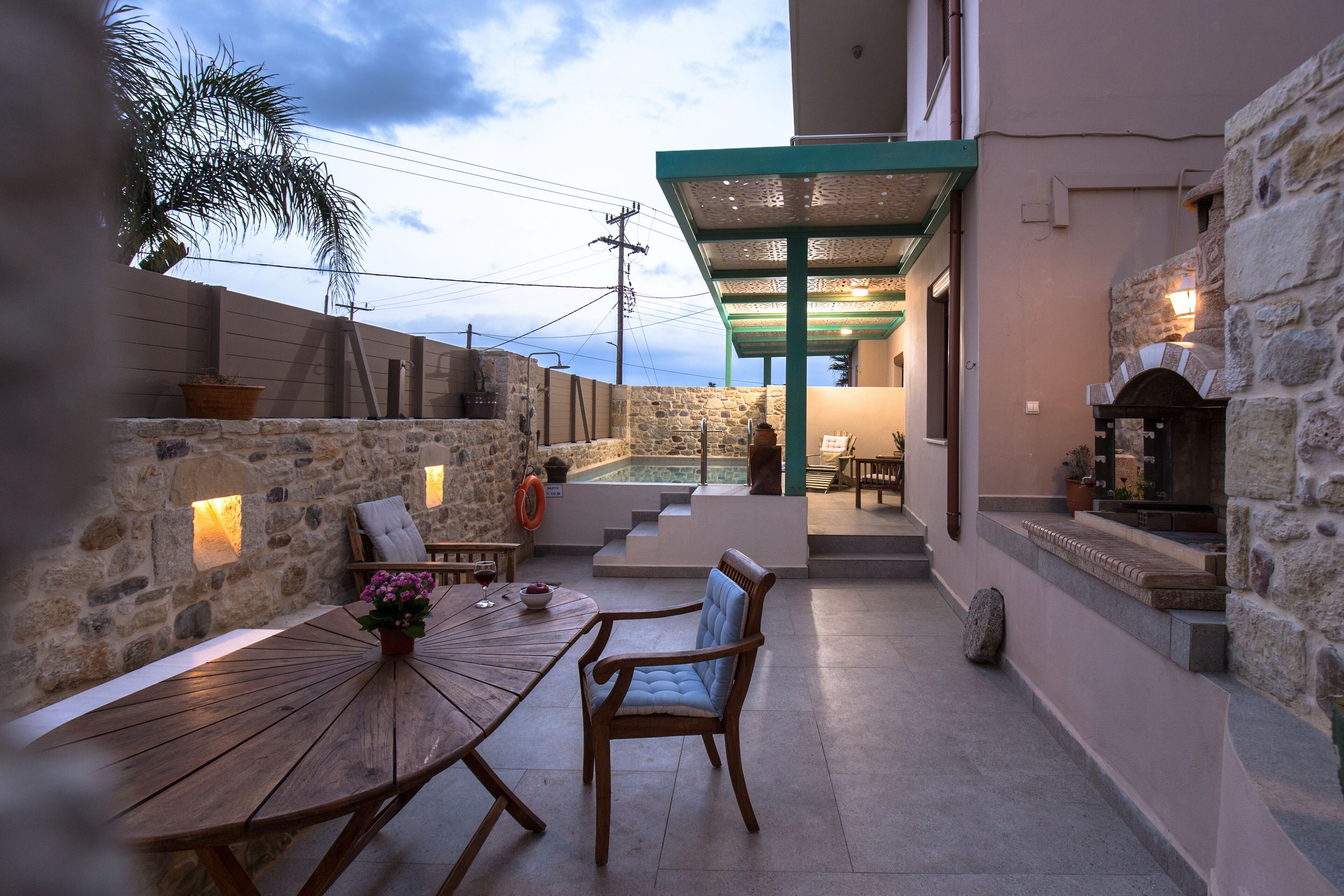 Classic Apartment | Terrace/patio