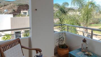 Economy-Doppelzimmer | Terrasse/Patio