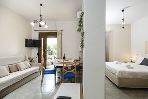 Classic Apartment | Egyptian cotton sheets, premium bedding, individually decorated - Arodamos Apartments & Studios (Kissamos)