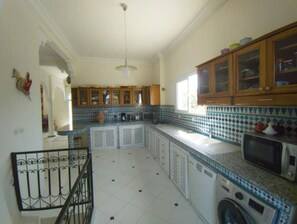 Fridge, microwave, oven, stovetop - Riyad Azul between nature and the ocean (Sidi Kaouki)