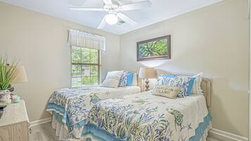 2 bedrooms, iron/ironing board, WiFi, bed sheets