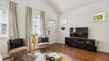 Televisio, työhuone