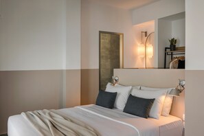 Superior Double Room | In-room safe, desk, free WiFi - The Rock Suites (Skiathos)