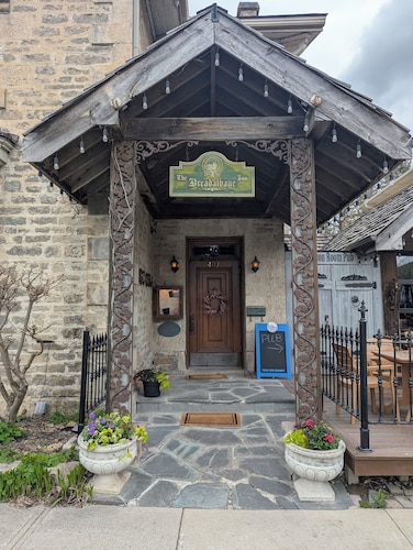 Breadalbane Inn