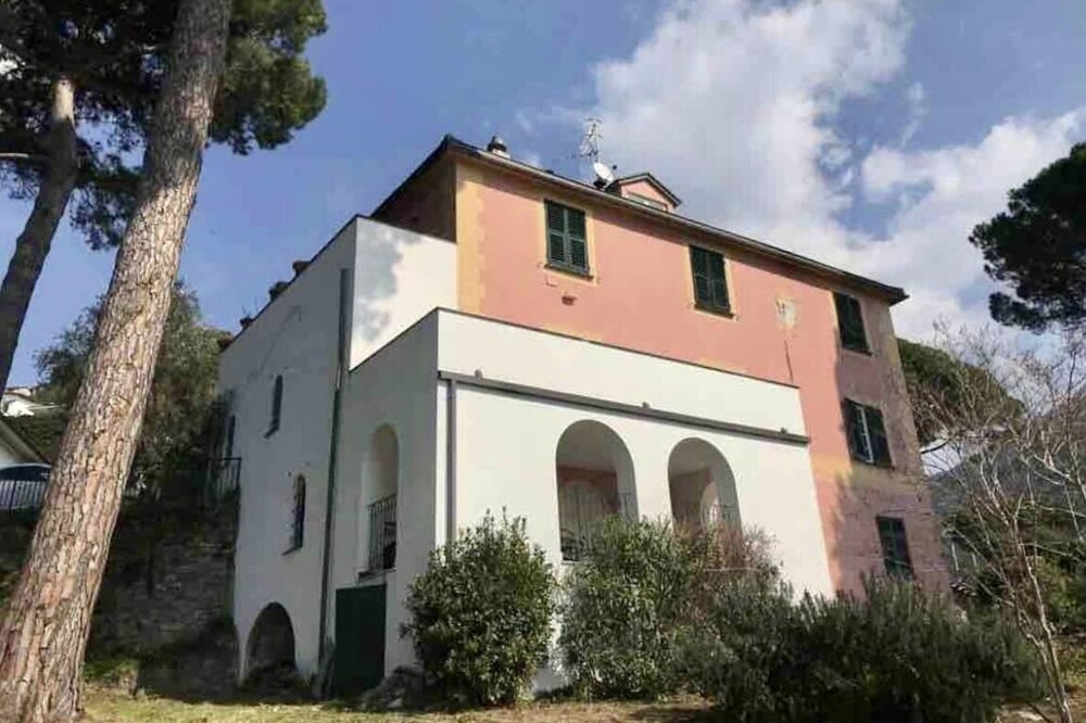 Incredible villa facing Portofino
