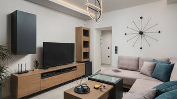 Hus – deluxe | 2 soverom, blendingsgardiner, lydisolert og strykejern/-brett