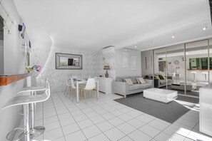 Interior - Prat d'Albis - Appt avec terrasse (Toulouse)