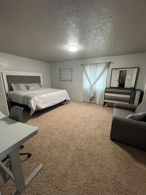 3 chambres, bureau, lit parapluie, Wi-Fi gratuit