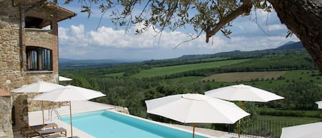 Alberca al aire libre