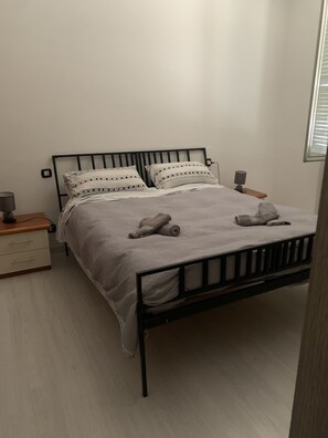 2 chambres, Wi-Fi, draps fournis