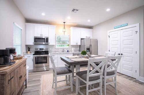 Waveland Beach Cottage C, Waveland Beach Cottage