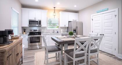 Waveland Beach Cottage C, Waveland Beach Cottage