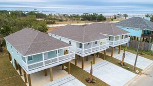 Exterior - Waveland Beach Cottage C, Waveland Beach Cottage (Waveland)