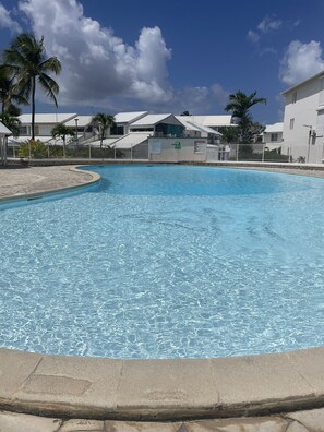 Piscine extérieure