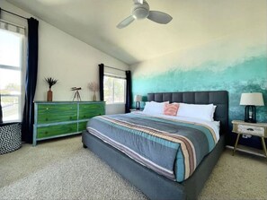 Bureau, accès au Wi-Fi (inclus), literie fournie