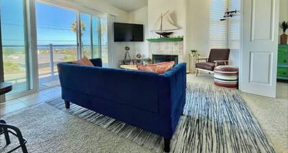 Ocean View Home w/PrivateBalcony