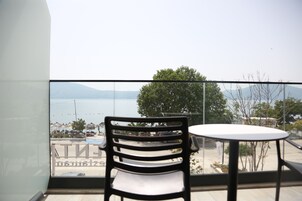 Triple Room, Sea View | Balcony