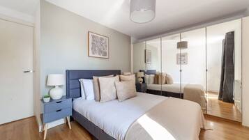 1 bedroom, hypo-allergenic bedding, iron/ironing board, free WiFi