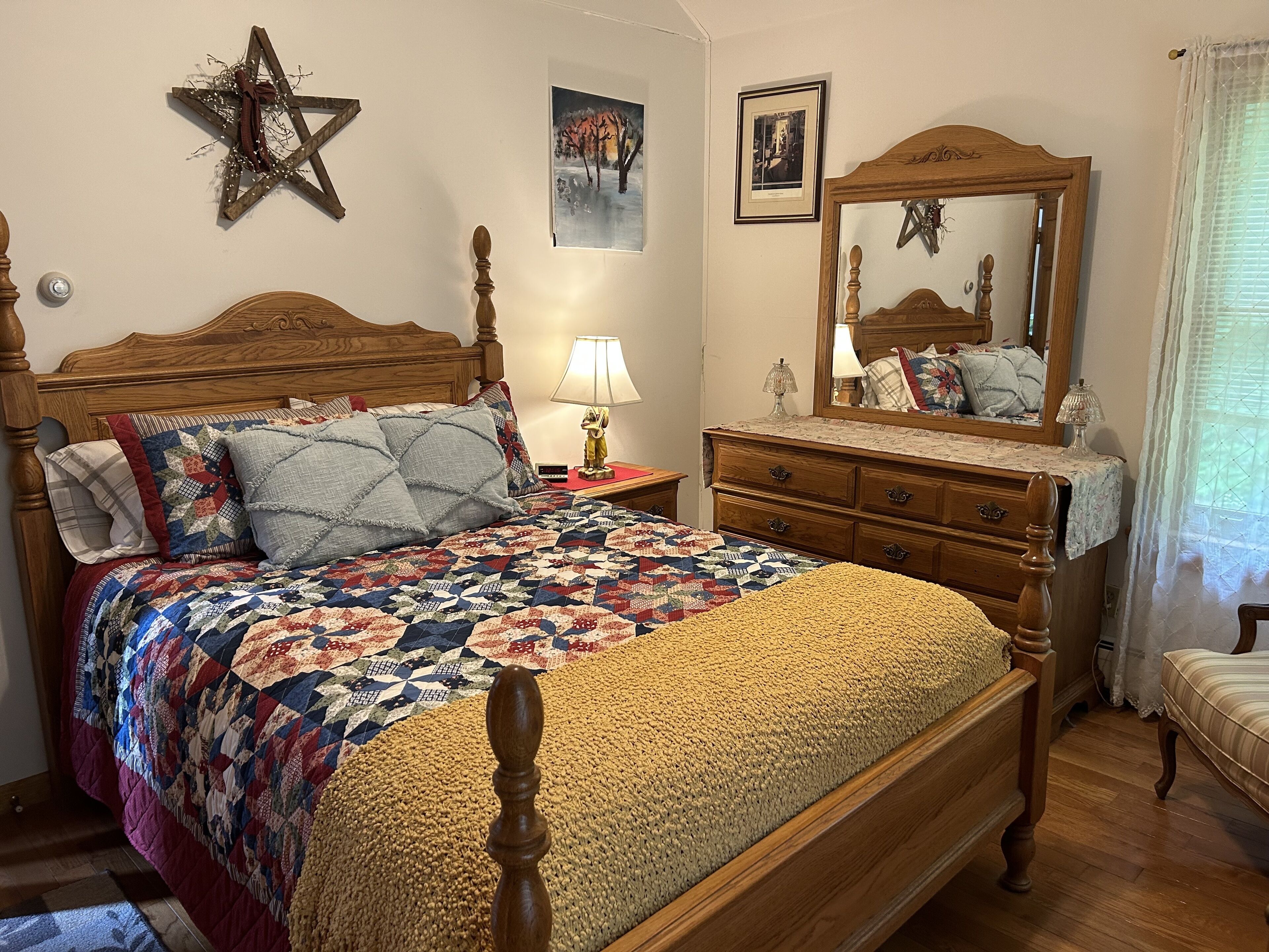 Cozy Woodland Retreat nestled in the Berkshires, close to Mass Moca.