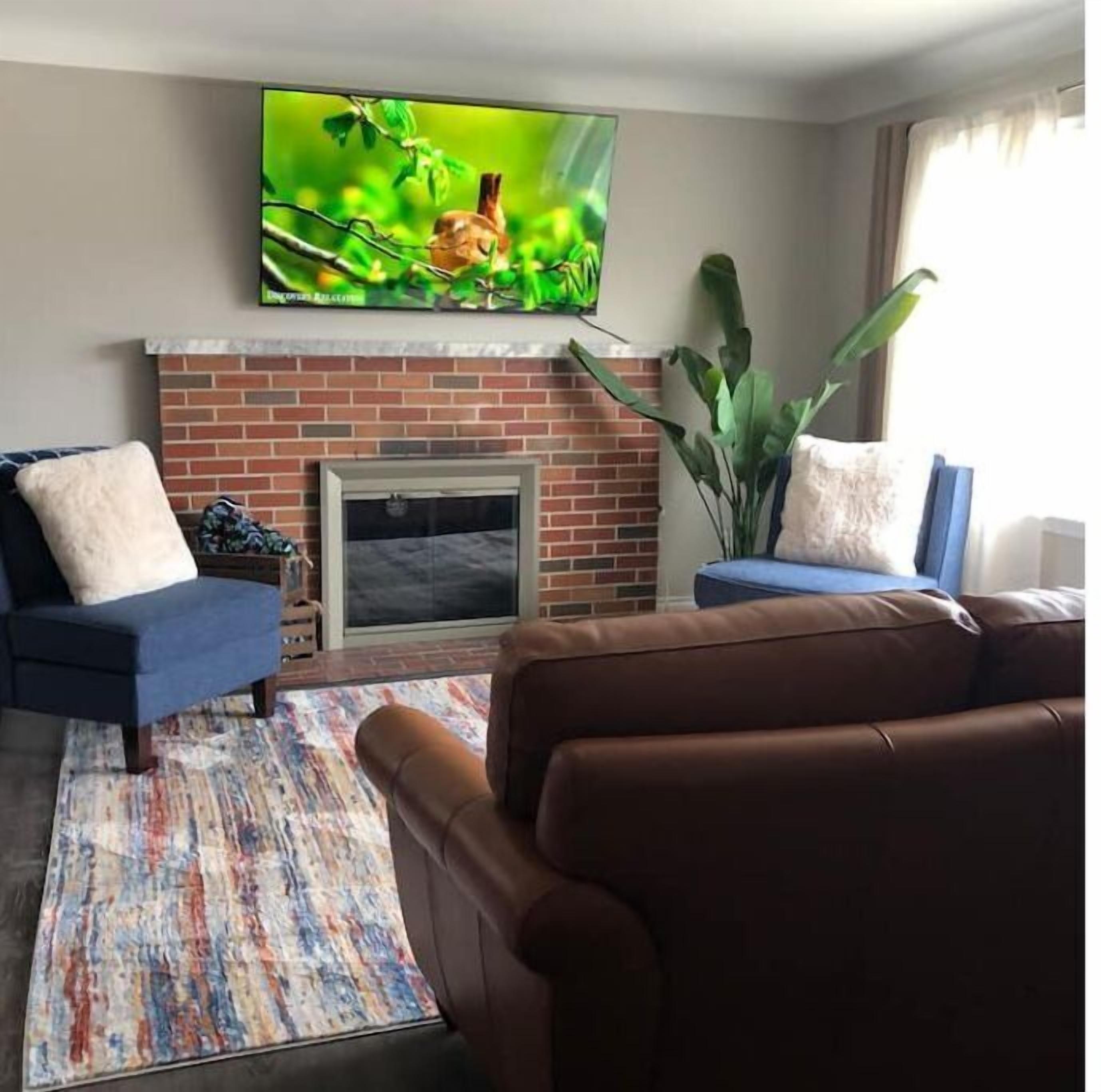 Villa del Lago-Luxury King w/2 Queens in Windmill Pointe