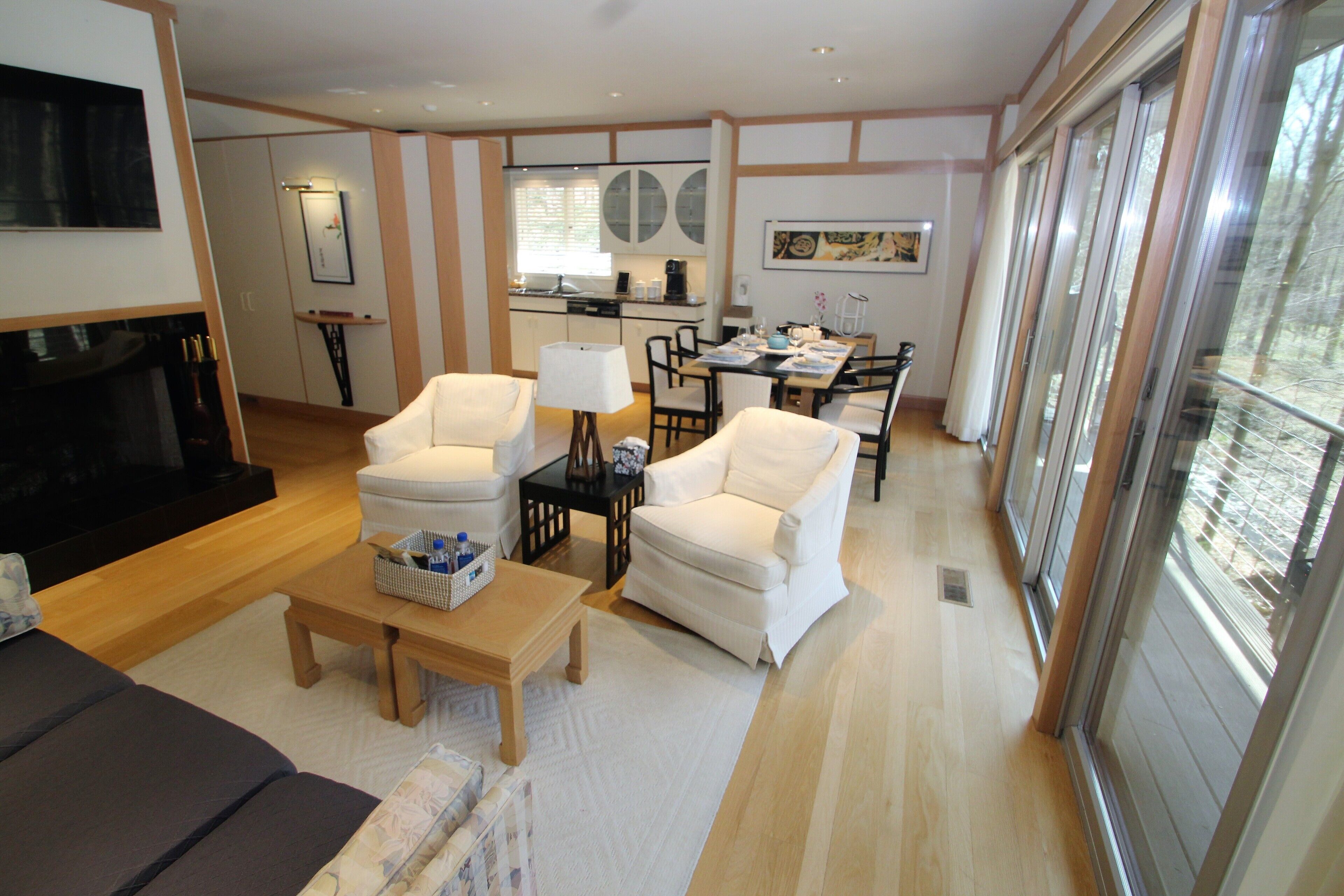 Satori Cottage---uber private, stream side, meditative 2 BR, 2 BA getaway!