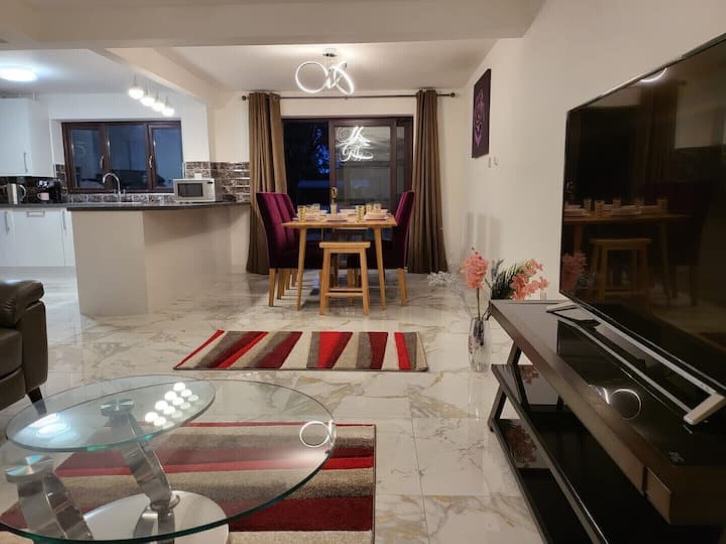 Luxury Four Bedroom Houses