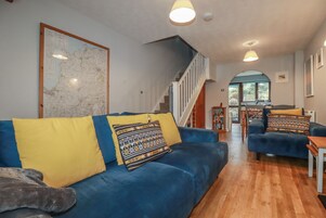 Cottage | Living area | DVD player