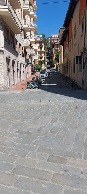 Property grounds - LE NEREIDI in the heart of the istorical centre (La Spezia)