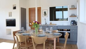 Dining - Eco-Lodge with hottub sea view Charleton Estate (Elie and Earlsferry)