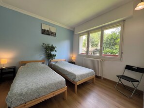 5 間睡房、熨斗/熨衫板、可攜式嬰兒床、Wi-Fi