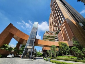 Exterior - Lucentia BBCC by Home Horizon at Bukit Bintang (Kuala Lumpur)