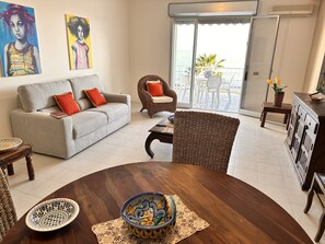 Living area - The terrace by the sea (Sciacca)