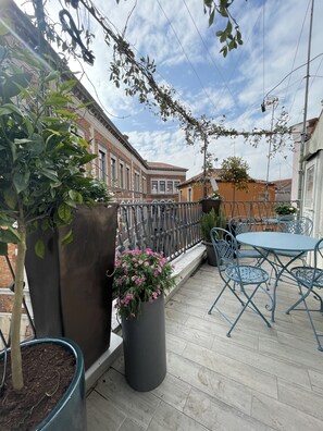 Outdoor dining - Ca Cornelia - the amazing rooftop terrace (Venezia)