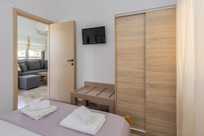 3 chambres, fer et planche Ă repasser, Wi-Fi gratuit, draps fournis