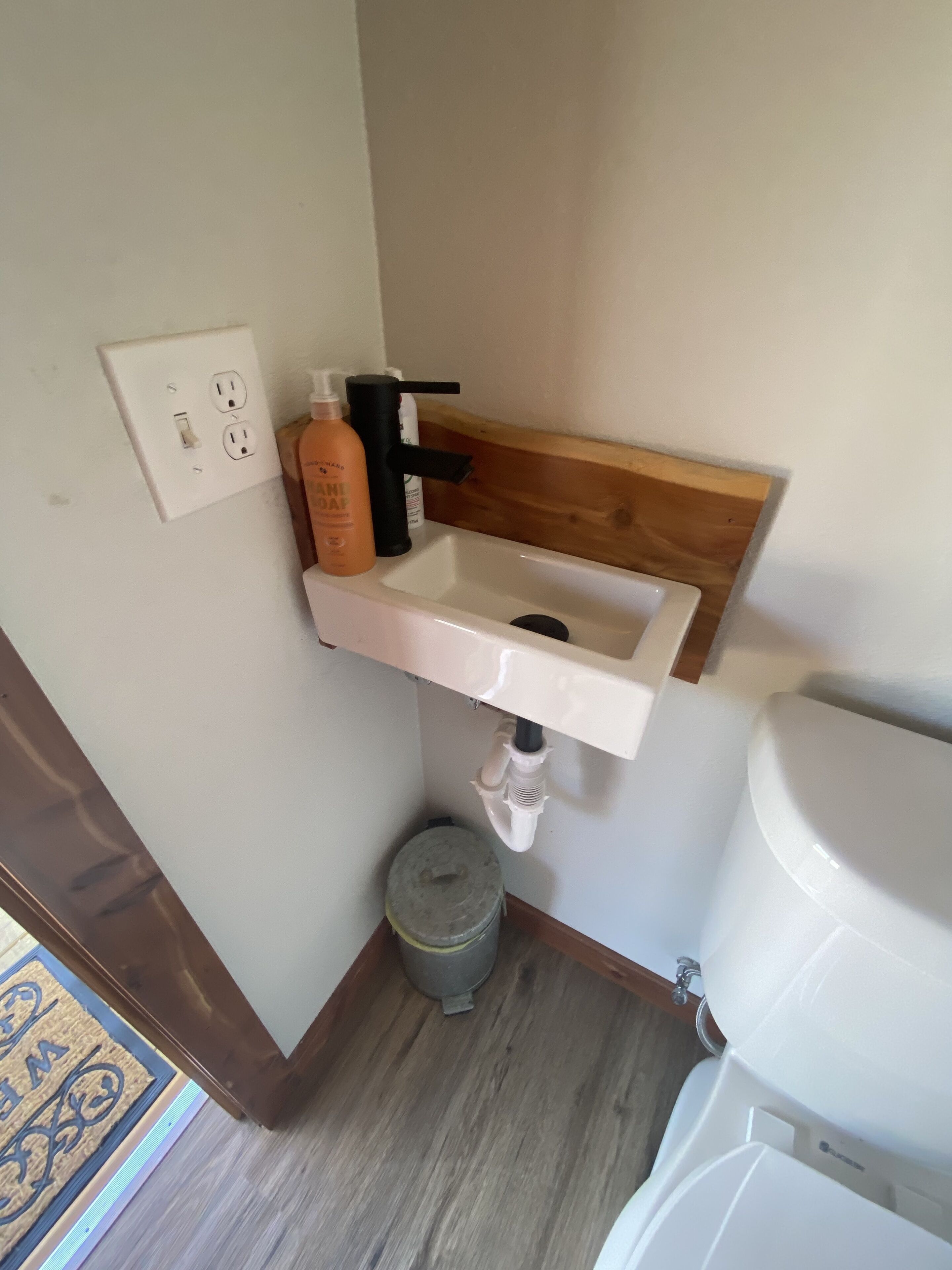 Rustic Glamping at Samadhi Yoga Reteat, Glamp 3