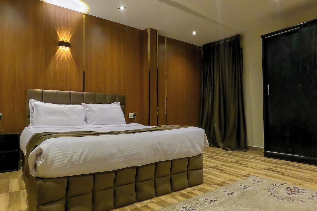 1 habitación, sábanas de algodón egipcio y ropa de cama de alta calidad