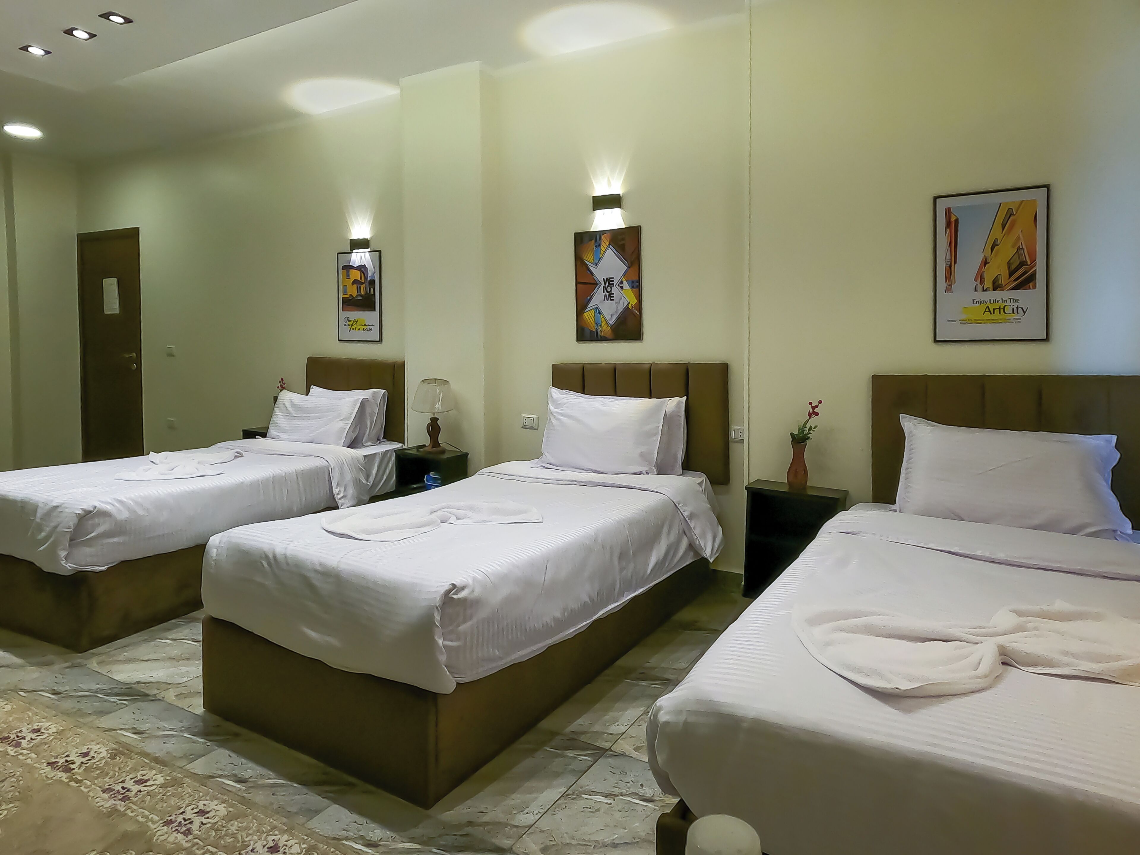 Economy Triple Room | Egyptian cotton sheets, premium bedding, down comforters