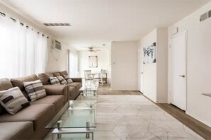 スマートテレビ