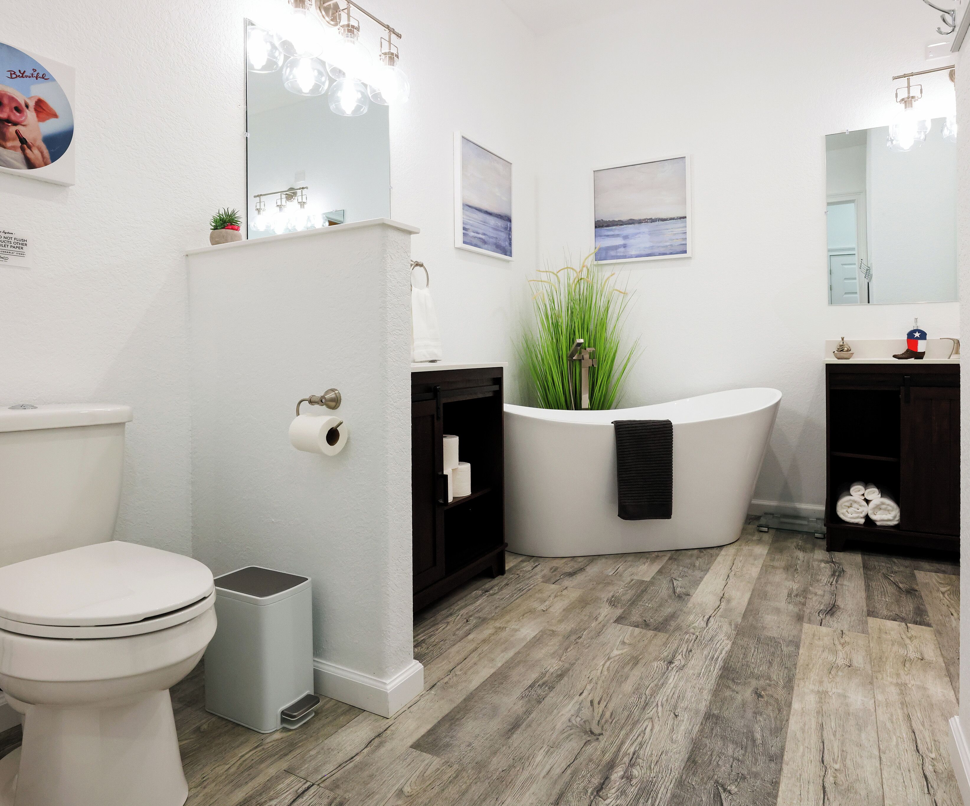 Luxury Waterfront 6BR, 3 Kings, Cinema, Sleeps 19, Early Check-In/Late Check-Out