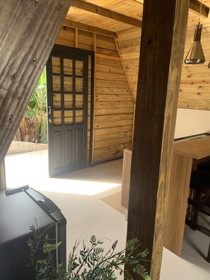 Traditional Chalet, 1 Bedroom, Courtyard View | Living area