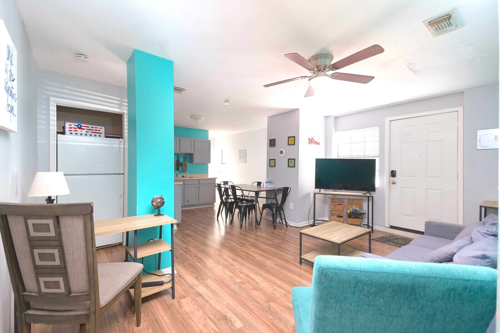 Spacious condo near ATT & more!