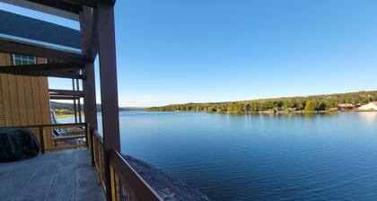 Waterfront Northwoods Bunkhouse 19B