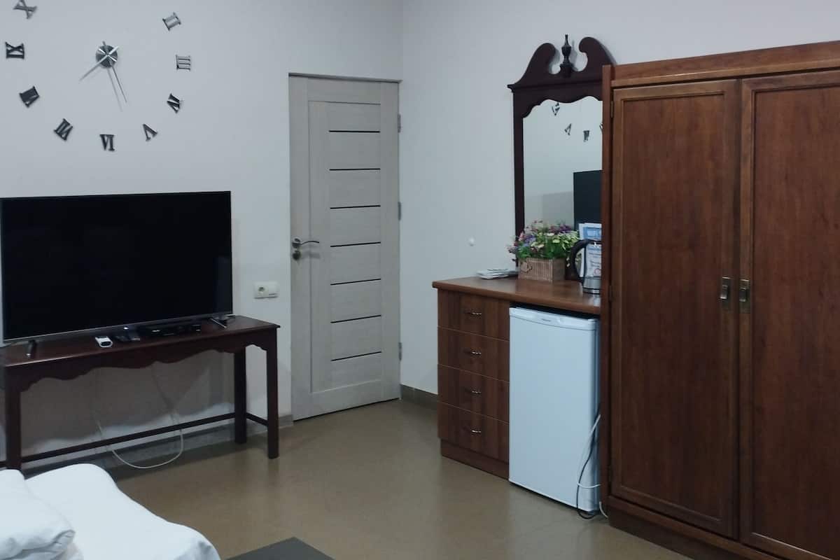 Habitación triple de lujo | 2 habitaciones, muebles diferentes y wifi gratis