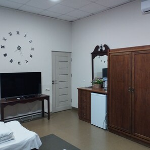 Luxury Triple Room | Individually furnished, free WiFi - DownTown (Vanadzor)